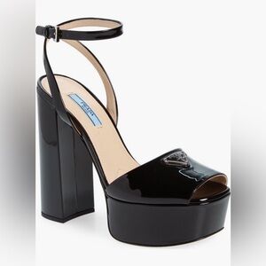 NIB $1290 Prada Patent Platform Sandal in BLACK Patent, Size 9US / 39EU